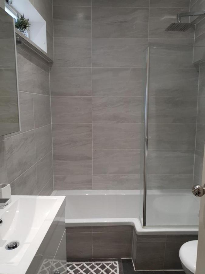 Apartament Star London Brent Street Cosy 1-Bed Hideaway Hendon Zewnętrze zdjęcie